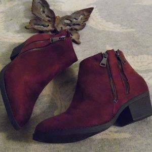 Double Exposed Zippers Sueded Ankle Booties, 9